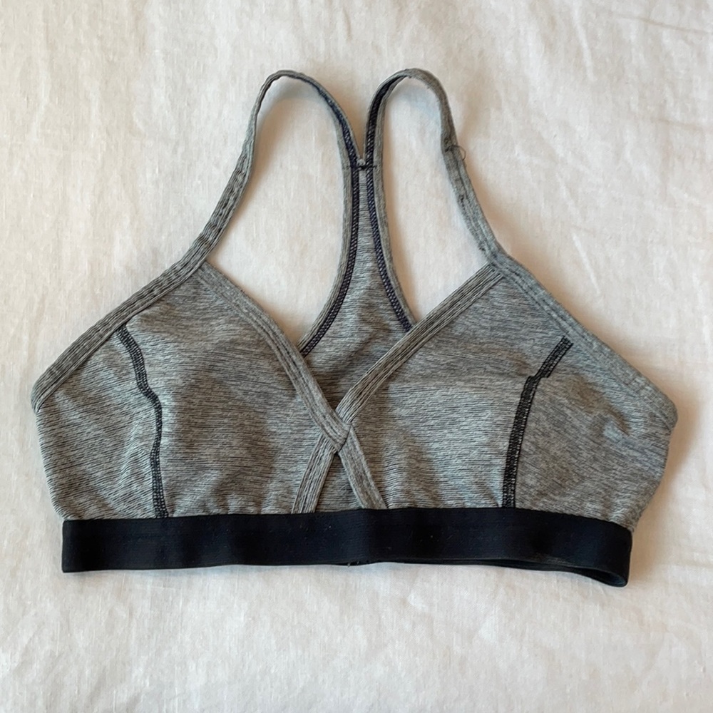 Outdoor Voices bra